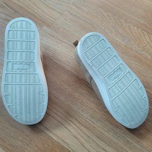 Boys shoes